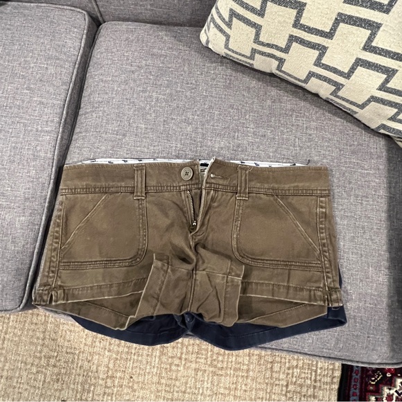 🫐Navy Abercrombie Short Shorts - Picture 15 of 16
